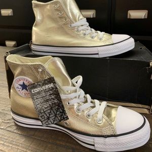 Brand New Gold Converse comes with the box